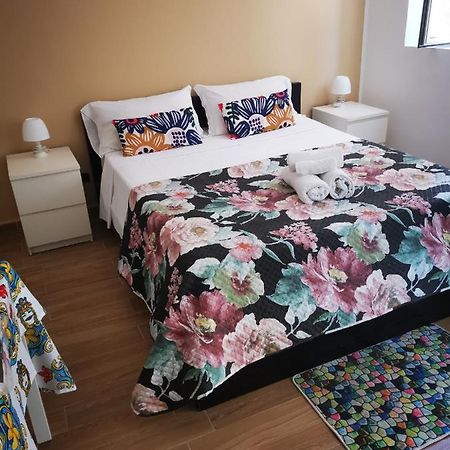 Rent House A Casa Mia Hotel Palermo Kültér fotó