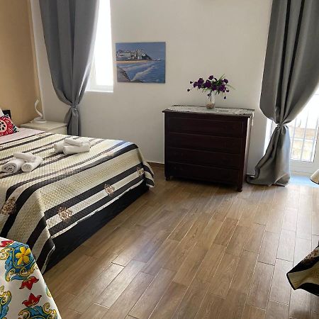 Rent House A Casa Mia Hotel Palermo Kültér fotó