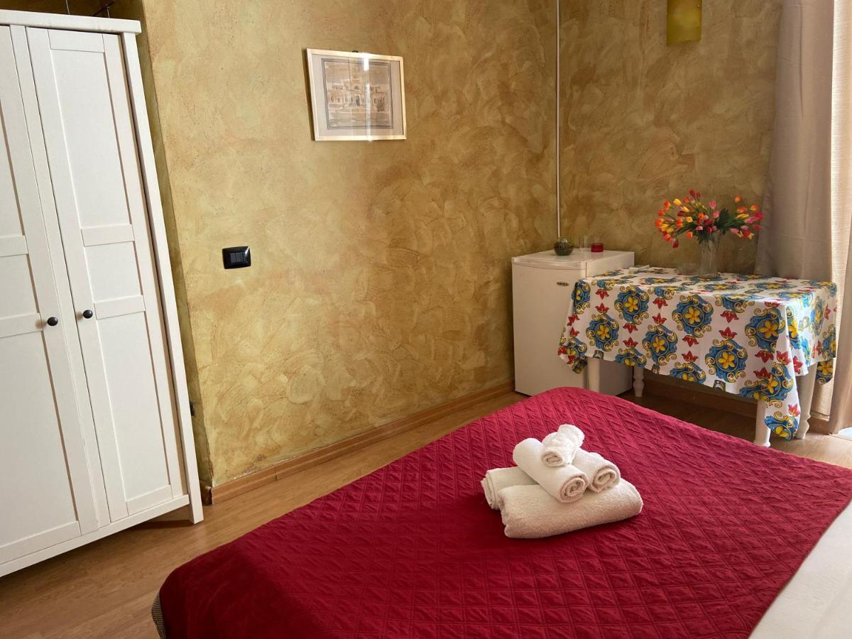 Rent House A Casa Mia Hotel Palermo Kültér fotó