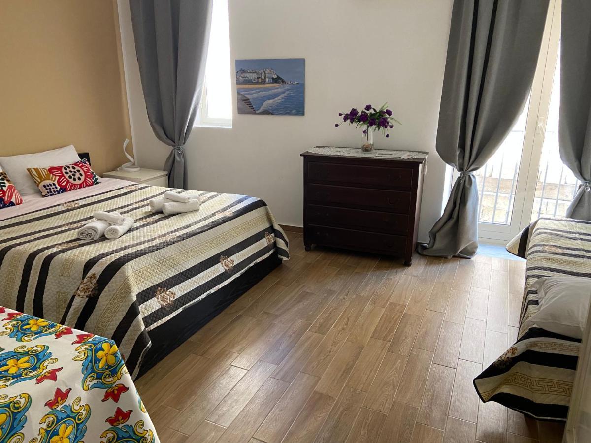 Rent House A Casa Mia Hotel Palermo Kültér fotó